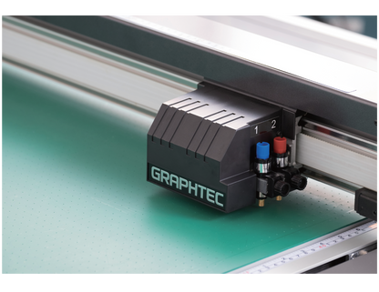 Graphtec FCX2000  Flatbed Cutter